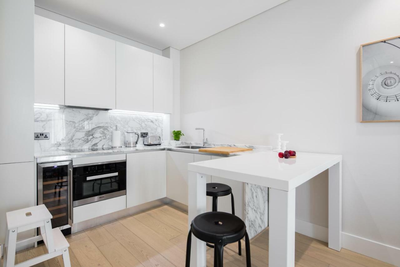 VI Castle Lane Apartment London Exterior photo