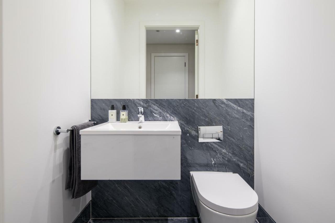 VI Castle Lane Apartment London Exterior photo